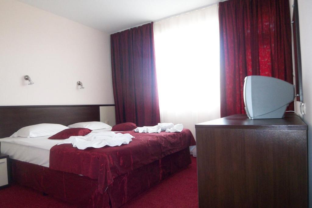 Peshev Family Hotel Nesebar Room photo