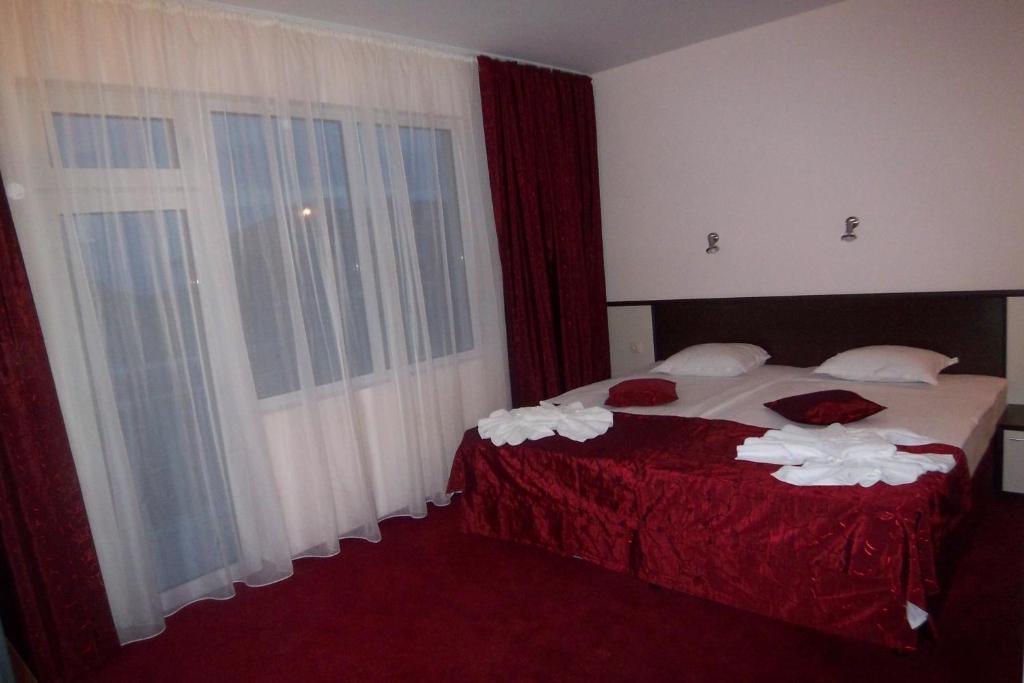 Peshev Family Hotel Nesebar Room photo